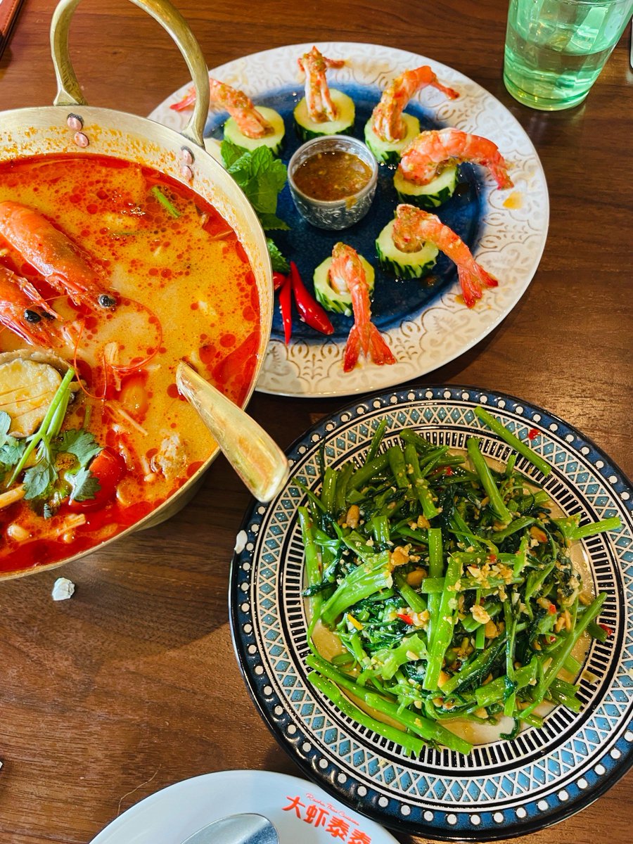 gaby83640's tweet photo. Craving bold flavors Dive into our homemade Thai green curry with fragrant jasmine rice, tender chicken, and fresh basil – your taste buds will thank you! https://t.co/jH95RL0gHR