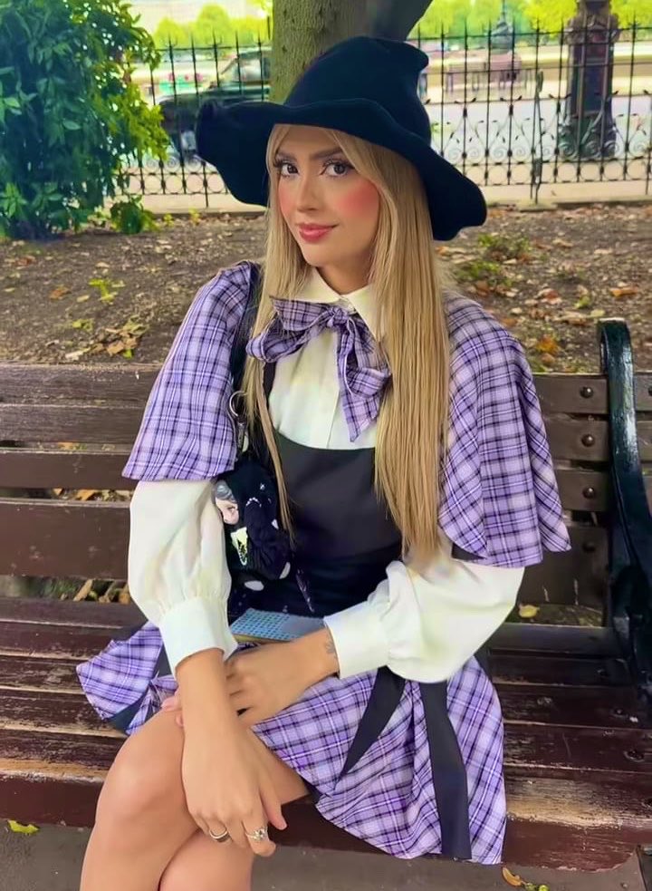 fa_nubecita's tweet photo. necesito fotos de ese outfit, está sirviendo verdaderamente 🌚✨ https://t.co/OXQGz9mmbn