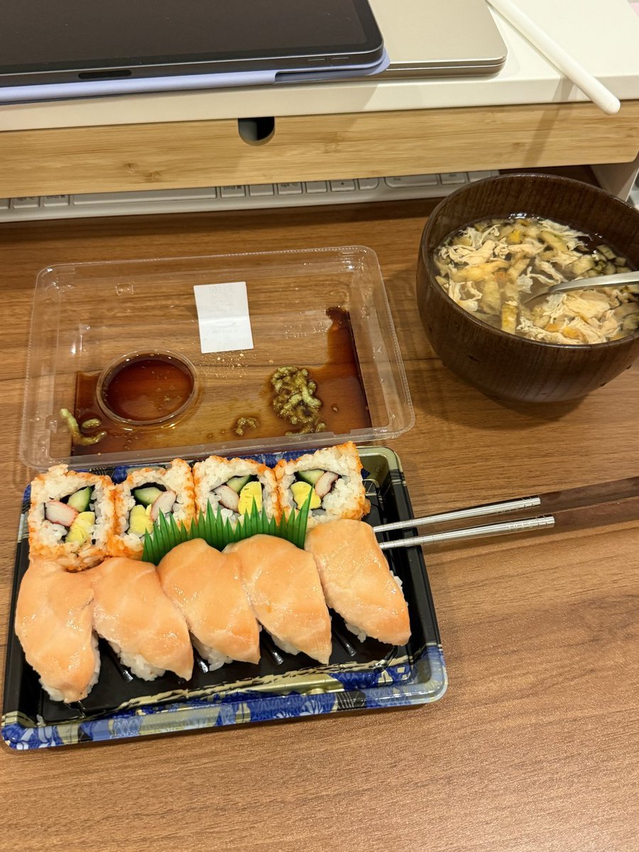 aaccsshhh's tweet photo. その場で作ったわけじゃないけど、美味しいですね😋 https://t.co/QA6sVnDRBs