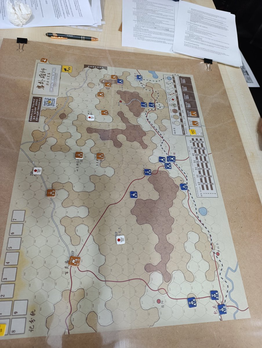 PereValero62's tweet photo. Finalmente hoy nos hemos estrenado en @MiS_wargameclub con el Lion King Beyond the Wall de Kilovolt Design @StarC_Yukari . Victoria final del estado titere de Mongolia, con resistencia a ultranza en Bailingmiao. Hemos aprendido de la dureza de la CRT https://t.co/Ja5H8gfAp3