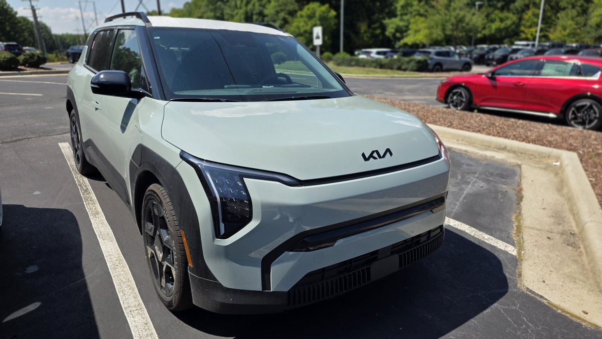 FredAndersonKia's tweet photo. First look alert! 👀 

The Kia EV3 has officially arrived at Fred Anderson Kia! ⚡ From its bold exterior to its modern interior, there’s a lot to check out. Who’s ready to see it in person?

#FredAndersonKia #RaleighNC #KiaEV3 #ElectricVehicle https://t.co/puInlZejwb
