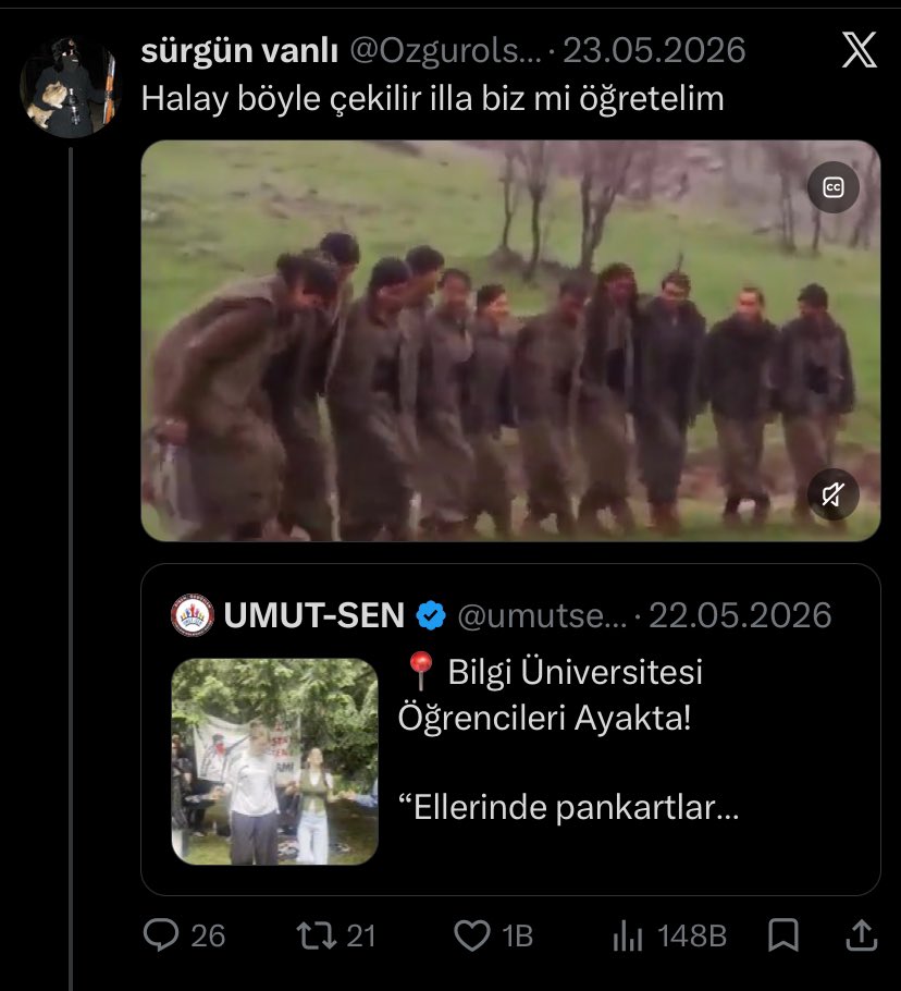 saricizmeli83's tweet photo. Türkiyede PKK terörü neden mi bitmez?
İşte bu yüzden bitmez.
Sen PKKlıyı, anasını babasını devlet memuru yaparsan bitmez.
Devletin sağladığı konfordan teröristlik yapıyorlar. Gelmiş gemiş en rezil hareket. https://t.co/JSuWEvCCNl
