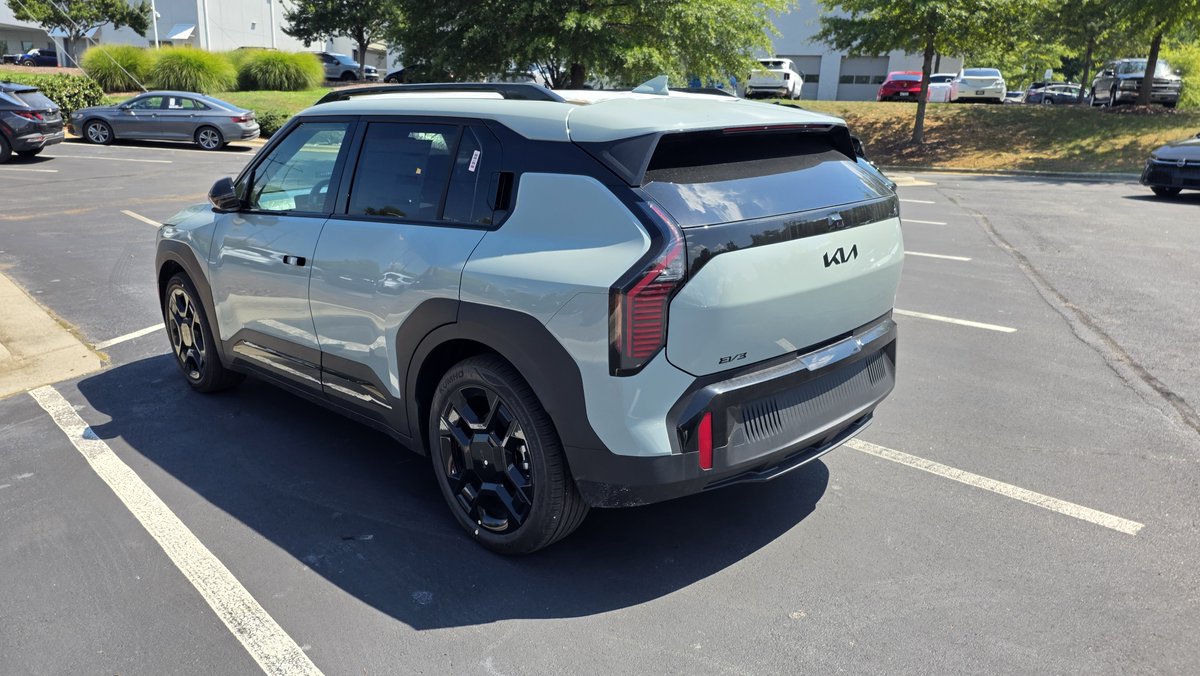 FredAndersonKia's tweet photo. First look alert! 👀 

The Kia EV3 has officially arrived at Fred Anderson Kia! ⚡ From its bold exterior to its modern interior, there’s a lot to check out. Who’s ready to see it in person?

#FredAndersonKia #RaleighNC #KiaEV3 #ElectricVehicle https://t.co/puInlZejwb