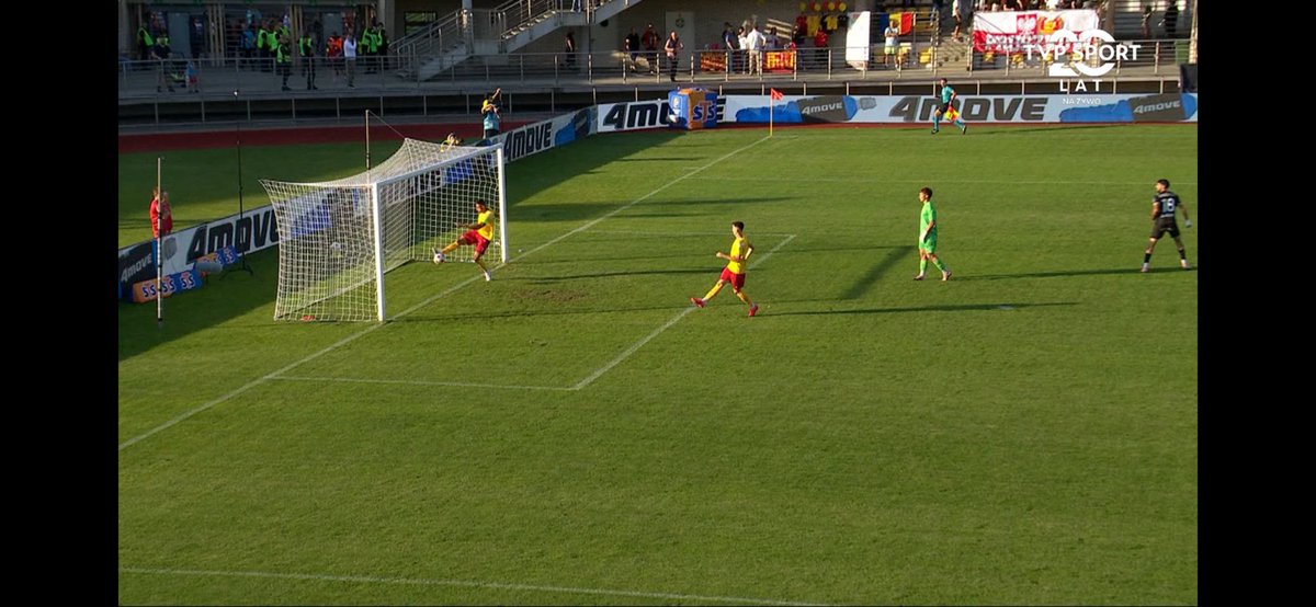 Atik1906k2's tweet photo. Czy ktoś raczył sprawdzić te jebane dwie pierwsze bramki? Bo mi kurwa wyglądają prawidłowo https://t.co/NU8EfIQOHa