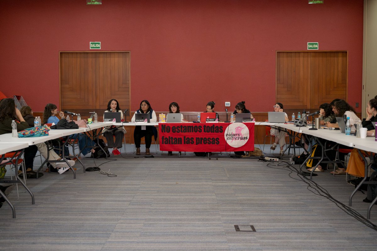intersectaorg's tweet photo. Finalmente, en el panel sobre crimen organizado participaron Myr Chávez, de Chile; María Eugenia Samaniego, de Ecuador; Isabel Maldonado, de Colombia; y Liliana Agustín, de México. https://t.co/x3T1X9llCo