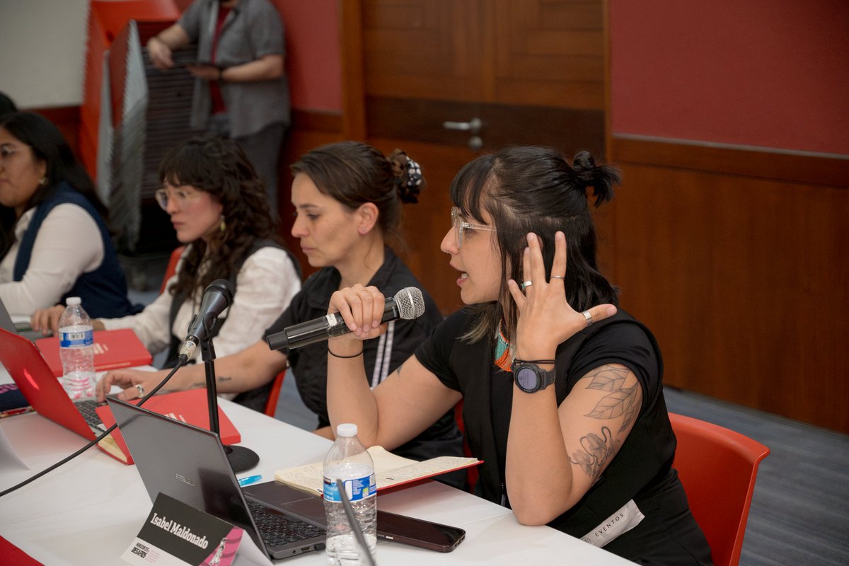 intersectaorg's tweet photo. Finalmente, en el panel sobre crimen organizado participaron Myr Chávez, de Chile; María Eugenia Samaniego, de Ecuador; Isabel Maldonado, de Colombia; y Liliana Agustín, de México. https://t.co/x3T1X9llCo