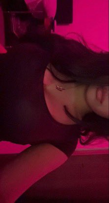 ReSandrey's tweet photo. If u need gooning butttt pics ❤️ thisss 😚 https://t.co/bsFeeuwlnE
