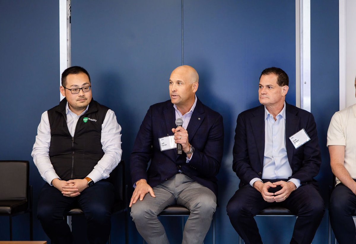 theavindustry's tweet photo. Last week, @JeffFarrah joined a panel at @KPMG_US's 8th Automotive Innovation Summit to talk about #autonomousvehicle deployment across the country and the work AVIA is doing to ensure the American people can access this exciting technology. https://t.co/5PpwJur2Hl