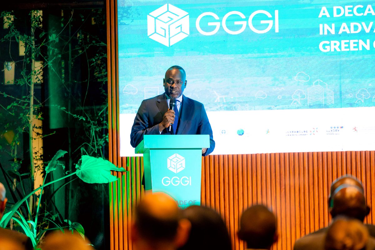 RwandaInfra's tweet photo. Today, Minister of State @zimuyenzi joined the Global Green Growth Institute (GGGI) and partners to commemorate 10 years of partnership between GGGI and the Government of Rwanda.

Over the past decade, this partnership has contributed to Rwanda’s green and sustainable development agenda through key interventions in water and sanitation, renewable energy, climate-resilient infrastructure, and green growth.

Marking this important milestone, the Minister of State reaffirmed the Government of Rwanda’s commitment to strengthening this partnership and advancing innovative and sustainable solutions that improve livelihoods, build climate resilience, and accelerate Rwanda’s sustainable development journey.