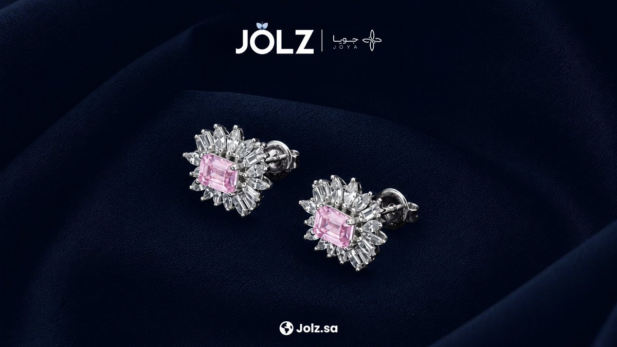 jolz_ksa's tweet photo. لأن الرقي يليق بكِ حتى في أدق التفاصيل. 

طقم فضة من متجر جويا، بتصميم ناعم وحجر وردي يمنح الإطلالة لمسة من الأناقة.

تصفحي متجر جويا على موقعنا عبر الرابط في البايو.

#جويا #جولز #مجوهرات #Jewelry #KSA https://t.co/ZhKZbqDewI