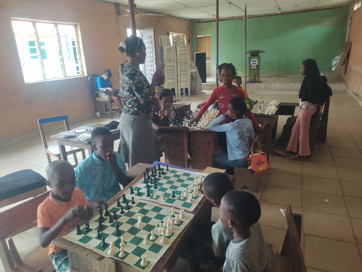 sgy4Womendev's tweet photo. No one who has truly discovered the incredible power of chess would want to keep it all to themselves, just like Thanos! 

Chess has a unique way of transforming lives, building critical thinking skills, fostering meaningful connections, and bringing communities together. Once you experience its power, the natural response is to share it with others.

Today, we concluded the EcoChess Summer Holiday Training Programme with the students of De-Ohms Schools.

Over 150 students participated in the programme, which was implemented across three schools:
-  De-Ohms Schools
- Abfield Montessori Schools
-  Festard College, Igando

For many of the participants, this was their very first introduction to the beautiful game of chess. However, students from Abfield Montessori Schools are versatile, thanks to their active school chess programme.

Beyond learning how to play chess, participants were introduced to how they can handcraft functional chess sets from recycled pure water sachets!

Through EcoChess, we are using chess as a tool to promote education, creativity, environmental consciousness, and sustainability in Lagos, a fragile coastal city facing significant environmental challenges.

The journey doesn't end here. As the new academic session begins in a few weeks, we will be re-engaging the participating schools to consolidate the knowledge and skills acquired by the students.

A very special thank you to @TheGiftofChess for their exclusive support for this impactful project. Your support is helping us introduce more young people to the transformative power of chess while encouraging them to see waste as a resource for creativity and innovation.

We are really just getting started! Expect even more exciting things from the EcoChess movement!