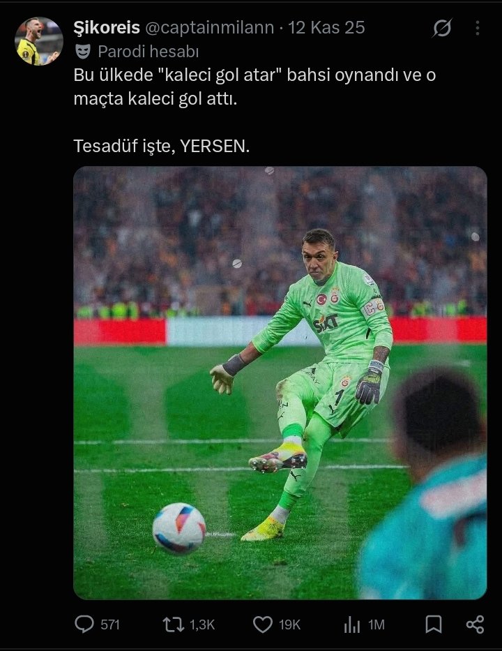icardinh's tweet photo. AYNI YALANI KAÇ DEFA TEKRARLARSAN DOĞRU OLDUĞUNA İNANDIRABİLİRSİN?

Malum Muslera'nın penaltısına bahis oynandı iddiası. Oynandığına dair en ufak bir kanıt yok. Oranı 130 civarıydı. Buna 5 milyon euro bahis oynandığını inanıyor gerzek febeliler ve jekeliler. 130x5=650 milyon euro. Bu miktarda parayı ödeyecek bir bahis şirketi dünya üzerinde yok. Hatta bunun onda biri miktarları ödeyecek bahis şirketi yok. Bu miktarda bir parayı illegal yollarla ülkeye sokup bir kulübün kasasına aktarma işini ise asla yapamazsın, hem de ülkede sürekli kara para ve bahis operasyonu yapılırken. Ama fbliler ve jkliler Goebbels yöntemiyle aynı yalanı sürekli tekrarlayıp etkileşim kasıyorlar. Hem bir yalana kitlelerini inandırıyorlar hem de etkileşimden para kazanıyorlar. Aşağıya ilk aşamada bulduklarımı atıyorum, yüz defa atıldı aynı tivit, farklı profiller ve farklı zamanlarda. O kadar özürlüler ki orijinal bir cümle kurma yeteneğinden bile acizler.