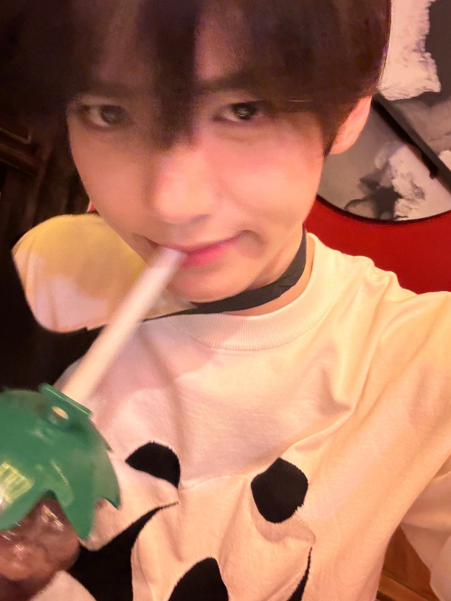 seyuzk's tweet photo. 판다옷입은남자아이보고싶다 https://t.co/sz2mKUBlid