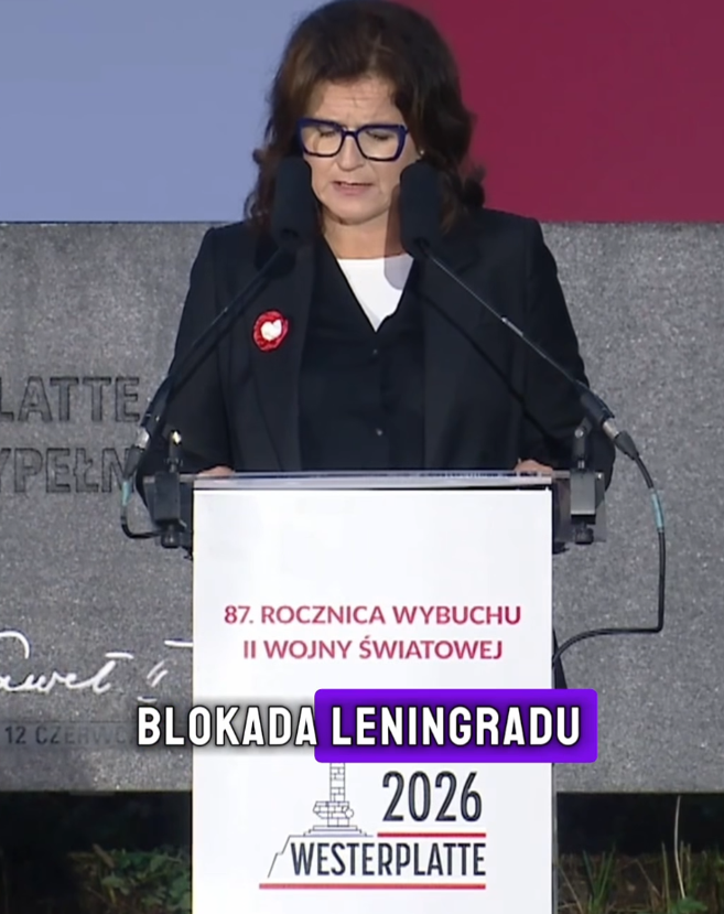 ajedrzak's tweet photo. Jeśli nie zna się przykładów wojennego cierpienia ludności cywilnej w Polsce, to zamiast podawać podczas obchodów rocznicy agresji na Polskę przykłady cierpienia cywilów w ZSRR, warto dokształcić się z polskiej historii.

Pani Prezydent @Dulkiewicz_A, chętnie pomogę. Oto niektóre niemieckie zbrodnie na polskich cywilach: bombardowanie miast, Intelligenzaktion, Akcja AB i Palmiry, Pawiak, ponad 800 spacyfikowanych wsi, KL Auschwitz i inne niemieckie obozy (w tym niedaleki Stutthof), roboty przymusowe, Aktion Zamość i porwanie 200 000 dzieci, rzeź Woli, marsze śmierci. 

Zbrodnie sowieckie: deportacje Polaków z Kresów, zesłania i łagry, Zbrodnia Katyńska (jej ofiarą padło, obok oficerów zawodowych i rezerwy, tysiące cywilów), masakry więzienne z czerwca 1941 r., gwałty czerwonoarmistów, zwłaszcza na Warmii i Mazurach oraz Górnym Śląsku, a po wojnie choćby Obława Augustowska, czy kolejne zesłania. 

Proszę sprawdzić szczegóły; przydadzą się do kolejnych wystąpień.

Ciekaw jestem, czy na obchodach rocznicy rozpoczęcia oblężenia Leningradu Pani Prezydent wspomniałaby o Westerplatte.