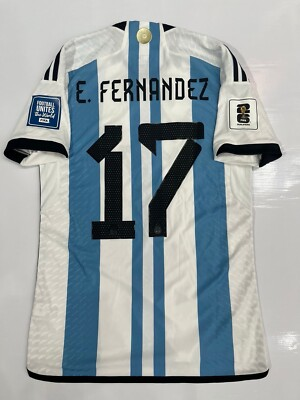 fuegomistico's tweet photo. @juanigal_ Mi memoria no me iba a fallar. Usó 17 en la selección también. https://t.co/F8uECpS8yq