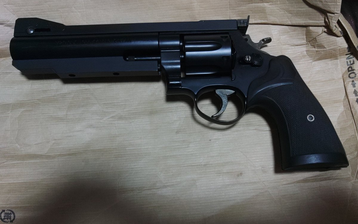 senoodon's tweet photo. #PPCカスタム が高くて買えそうもないので #コクサイのM29サターン の下部のバレルを取れば、ほぼPPCカスタムになったのでこれで我慢するか💦 https://t.co/IfUARnx536