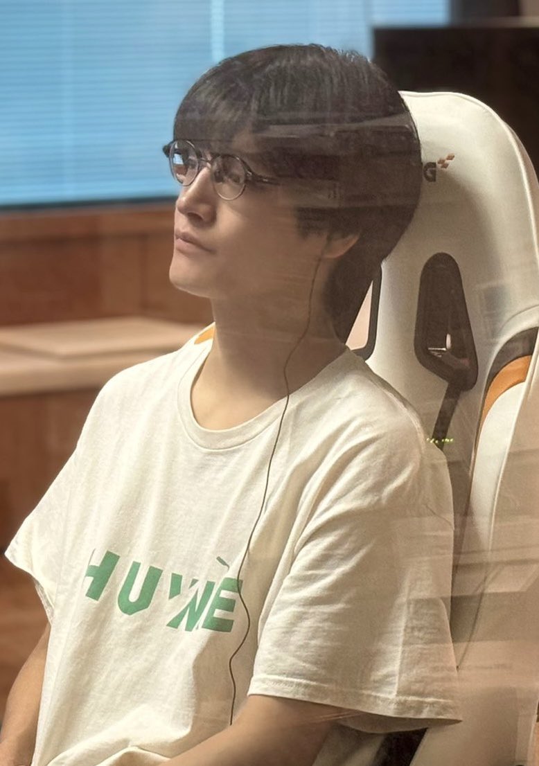 mrspaseri's tweet photo. 短髪メガネ佐野晶哉さん好きすぎる https://t.co/lc6kq3lW91