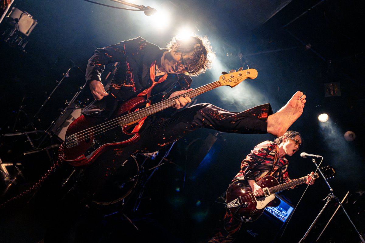 basslinelab1's tweet photo. 【LIVE PHOTO】

8/22の甘噛みアマルガムの対バンを撮ってみた。  

主宰のLindy showcase
@hadashi_guitar 

いや〜かっこいい3ピースですなぁ！
池袋adm出たかったので、
声かけていただけて本当に嬉しかった！

 2026.8.22
@池袋adm https://t.co/YlfYj0et1Y