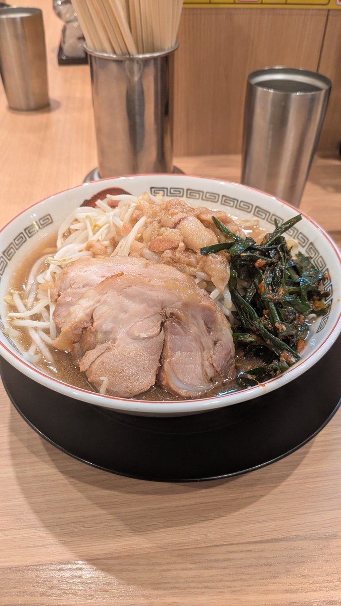 mengziQ's tweet photo. 最近飲み会続きで太り気味なので野菜たっぷりのヘルシーディナー https://t.co/Kxj9sikWLX