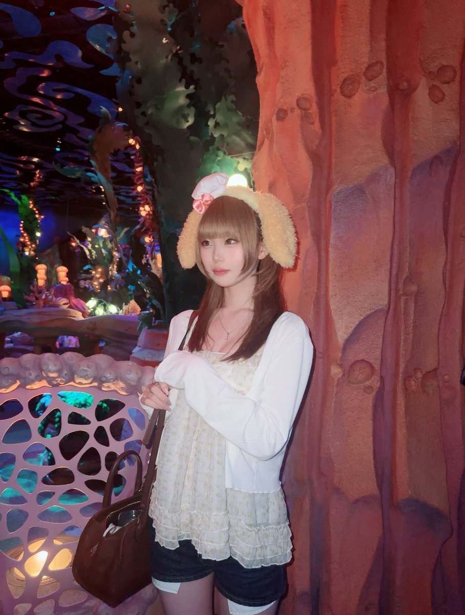meowhiny's tweet photo. 夏の終わり間に合った https://t.co/M5BQMGKLKQ