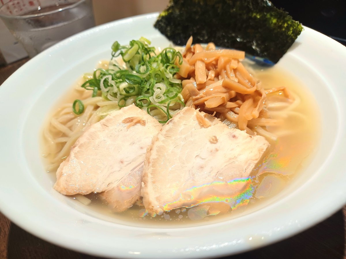 mand0lin's tweet photo. 26/09/02 虹ラーメン https://t.co/xfBiMu9vFP
