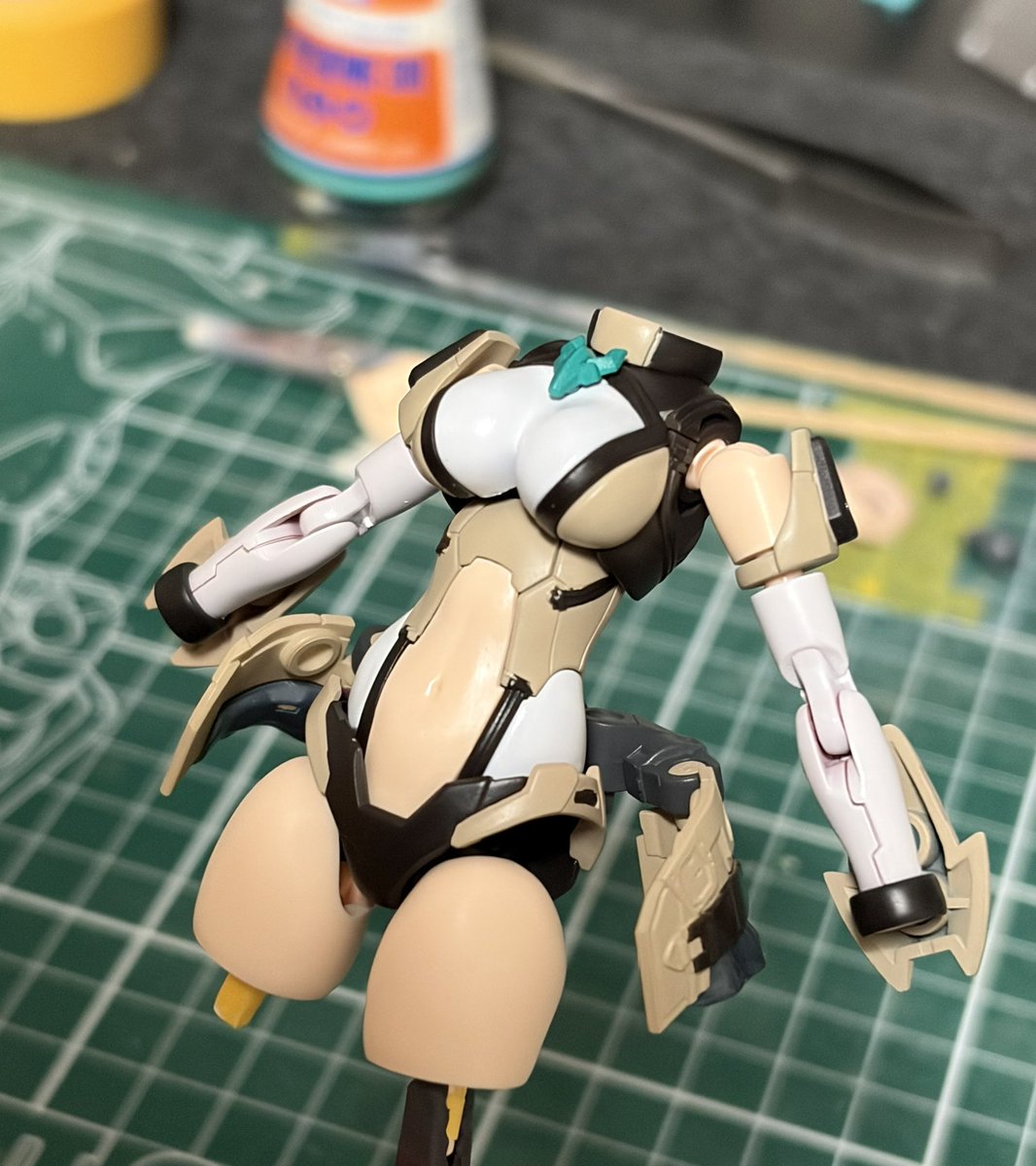 ptmmjt59's tweet photo. リシェッタボディの塗装ひとまず終わった
カラーリング不安だったけどまぁまぁいい感じかな
#30MS https://t.co/nIL9Cx0juZ