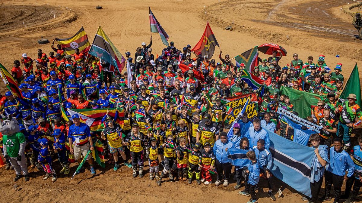 FIM_live's tweet photo. π FIM President Jorge Viegas strengthens ties during landmark African tour!
FIM President and FIM Africa President Marco Comana attending the 2026 FIM Africa Motocross of African Nations (#MXoAN) in Namibia π³π¦
Read more β‘οΈ https://t.co/N7h6x6pAHK
#FIM @fim_africa https://t.co/lLGmdMt0Md