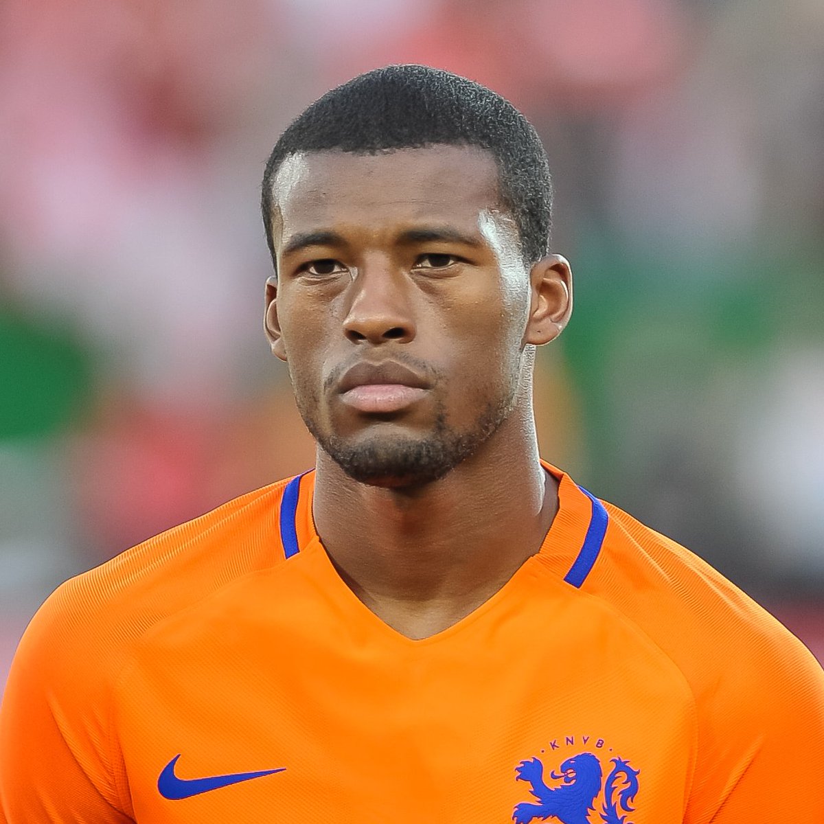 TouchlineX's tweet photo. 🚨 𝗕𝗥𝗘𝗔𝗞𝗜𝗡𝗚: Chelsea have contacted Georginio Wijnaldum (35) in recent hours as they search for a new midfielder.

The Dutch midfielder is currently available as a FREE AGENT.

— @Santi_J_FM https://t.co/7E7l22PD2K