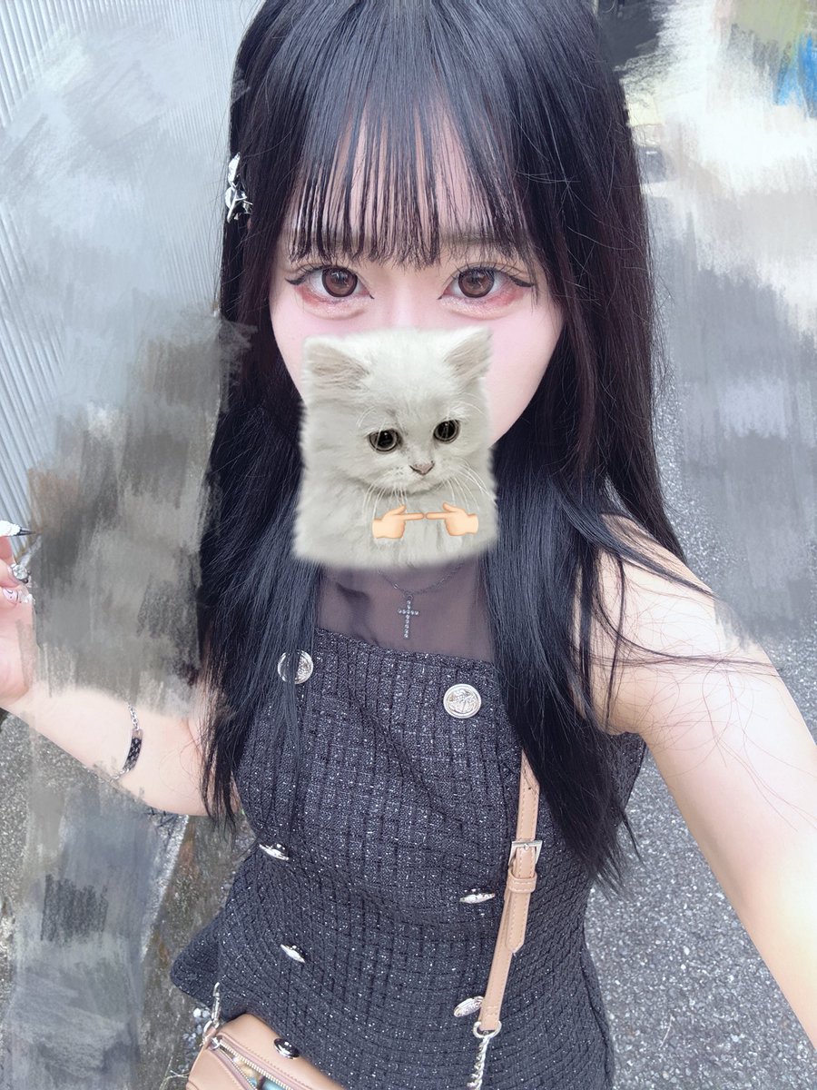 nyanchuuuna's tweet photo. 黒髪ロングいい女になりたいの♩♩ https://t.co/BPJD5hik2N