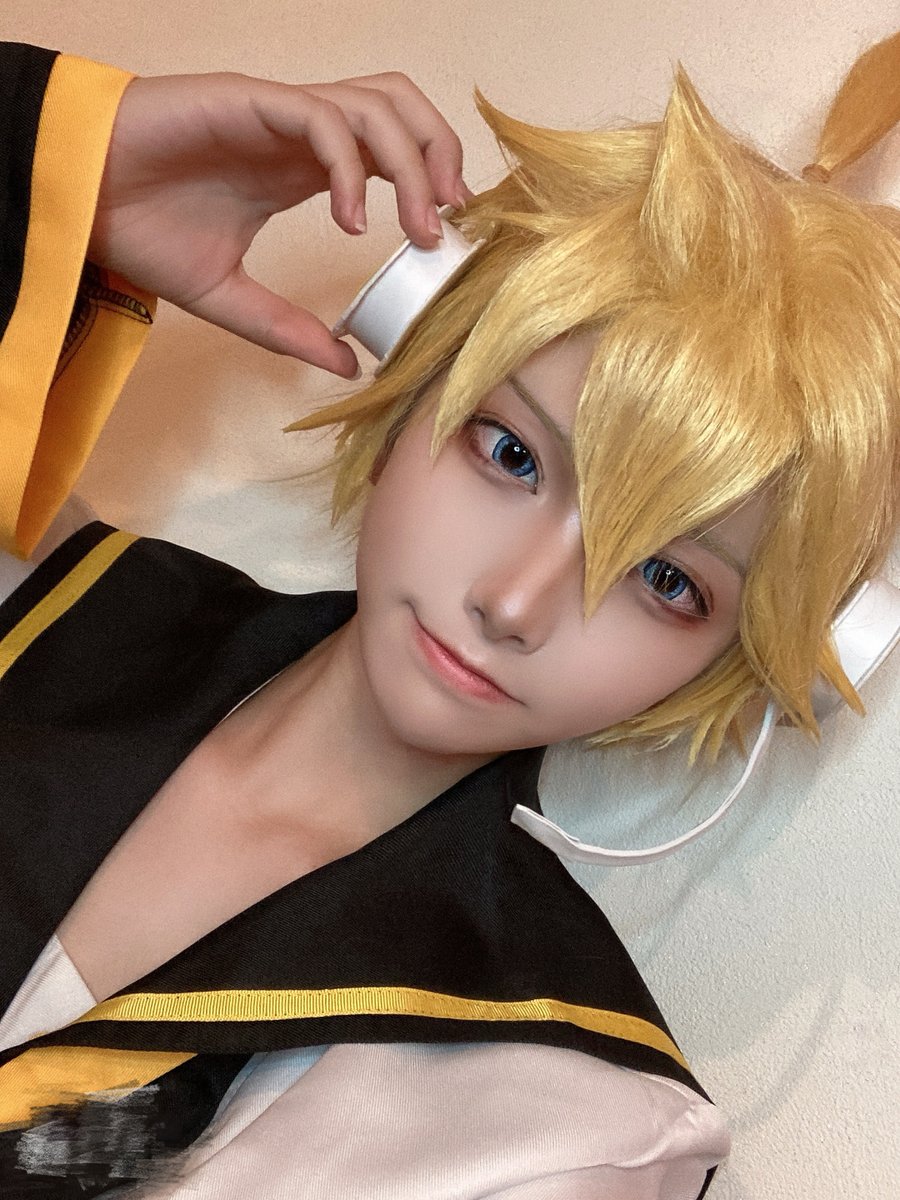 ARdesit22's tweet photo. #最近繋がった人は知らないコスプレ
てか誰も知らんだろ。なんなら私も忘れてたもんねーーー https://t.co/qsFd4AYbFP