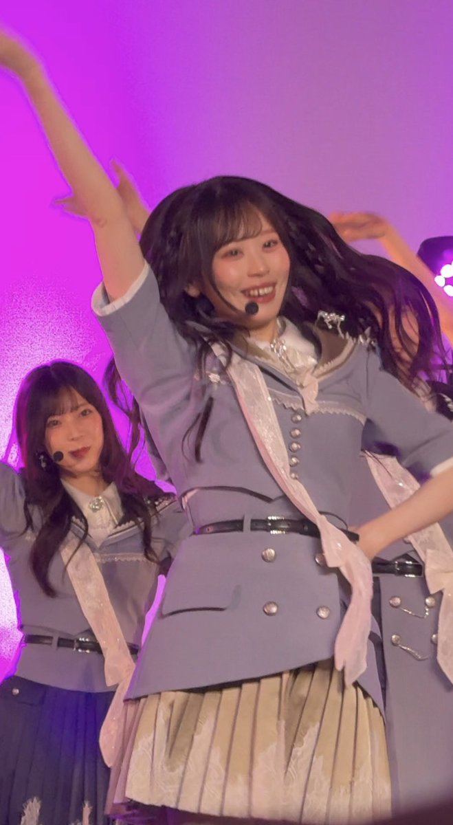 n6ewQa8zKx7vIYR's tweet photo. 今年の夏は長谷川稀未ちゃんの髪を味方につけたダンスに完全に魅了された。
#長谷川稀未
#FUNKYSUMMER https://t.co/fkCbv7QNyL
