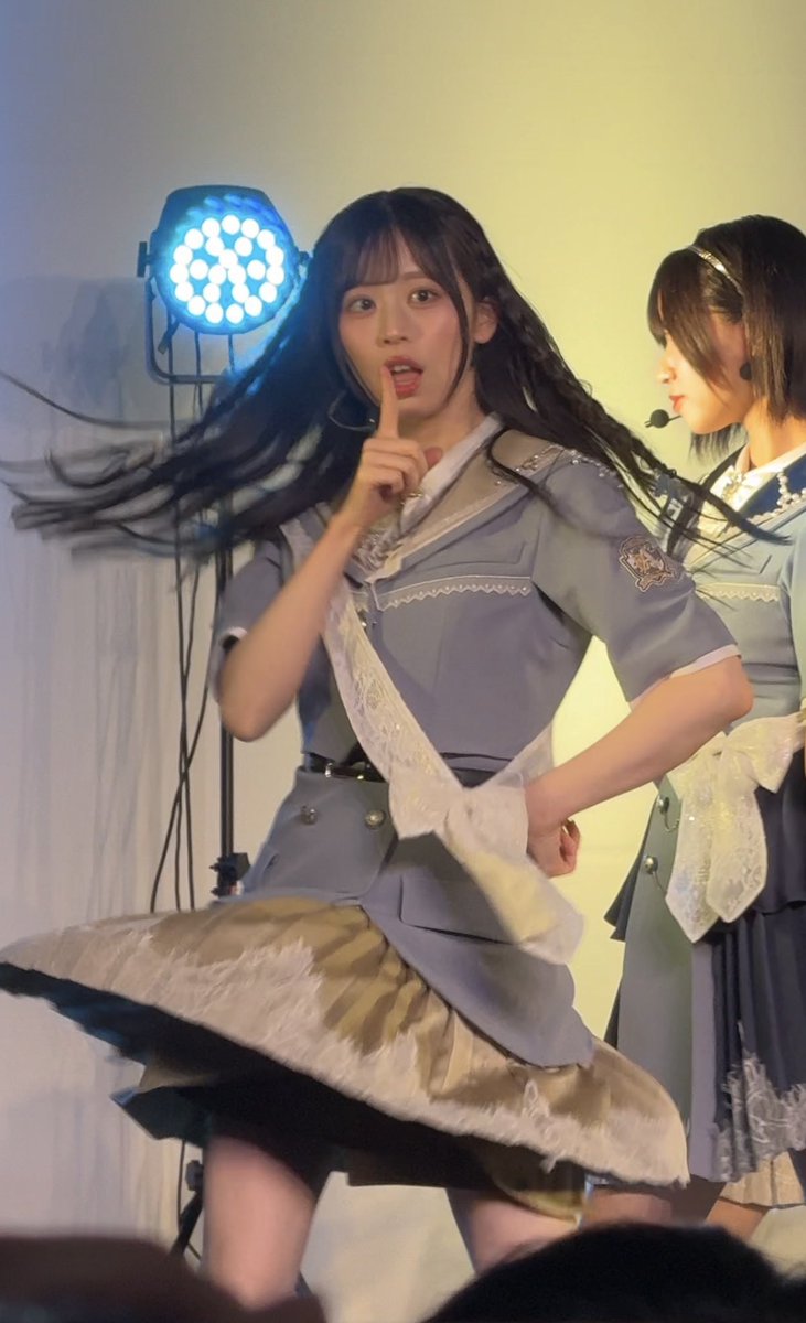 n6ewQa8zKx7vIYR's tweet photo. 今年の夏は長谷川稀未ちゃんの髪を味方につけたダンスに完全に魅了された。
#長谷川稀未
#FUNKYSUMMER https://t.co/fkCbv7QNyL