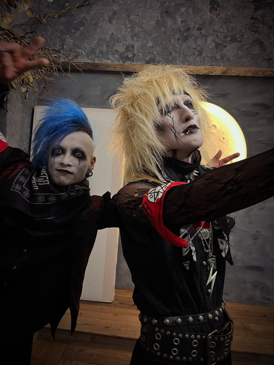 Ryota666J's tweet photo. 🔥⚡️9月のOmega  Drippの音殺GIG⚡️🔥

9.22（Tue） IKEBUKURO CHOP
9.27（Sun） KICHIJOJI CRESSCEND

やるぜ💃💃💃

10月はチャゲフェスも🐹 https://t.co/qgv6YXFRDB