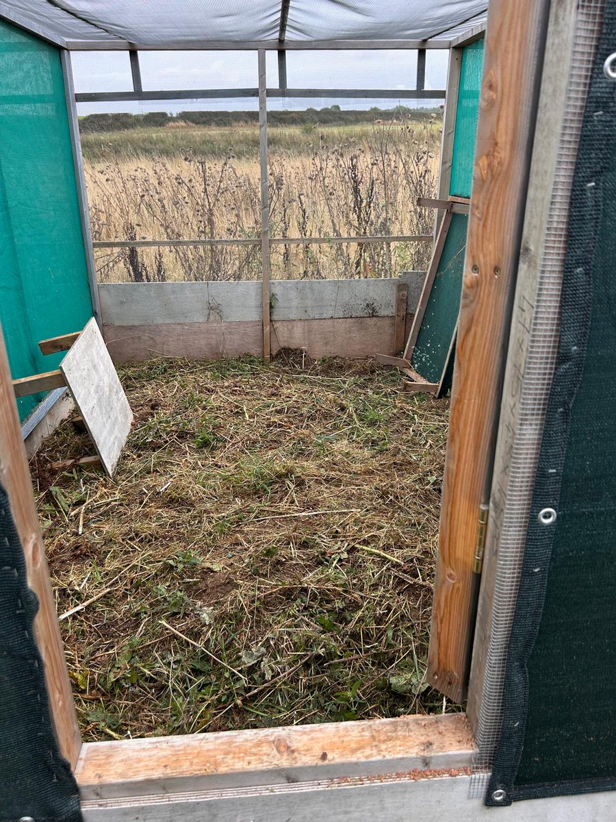 LDV_NNR's tweet photo. With the last of this year's Corncrake releases finished we can finally catch our breath (it's been a long season since it all began again in May). We now have the shade/feeding tables to pack away &amp; the last of the pens to strim/fertilise, &amp; then it's all eyes/ears on next year! https://t.co/jEiHxecNhp