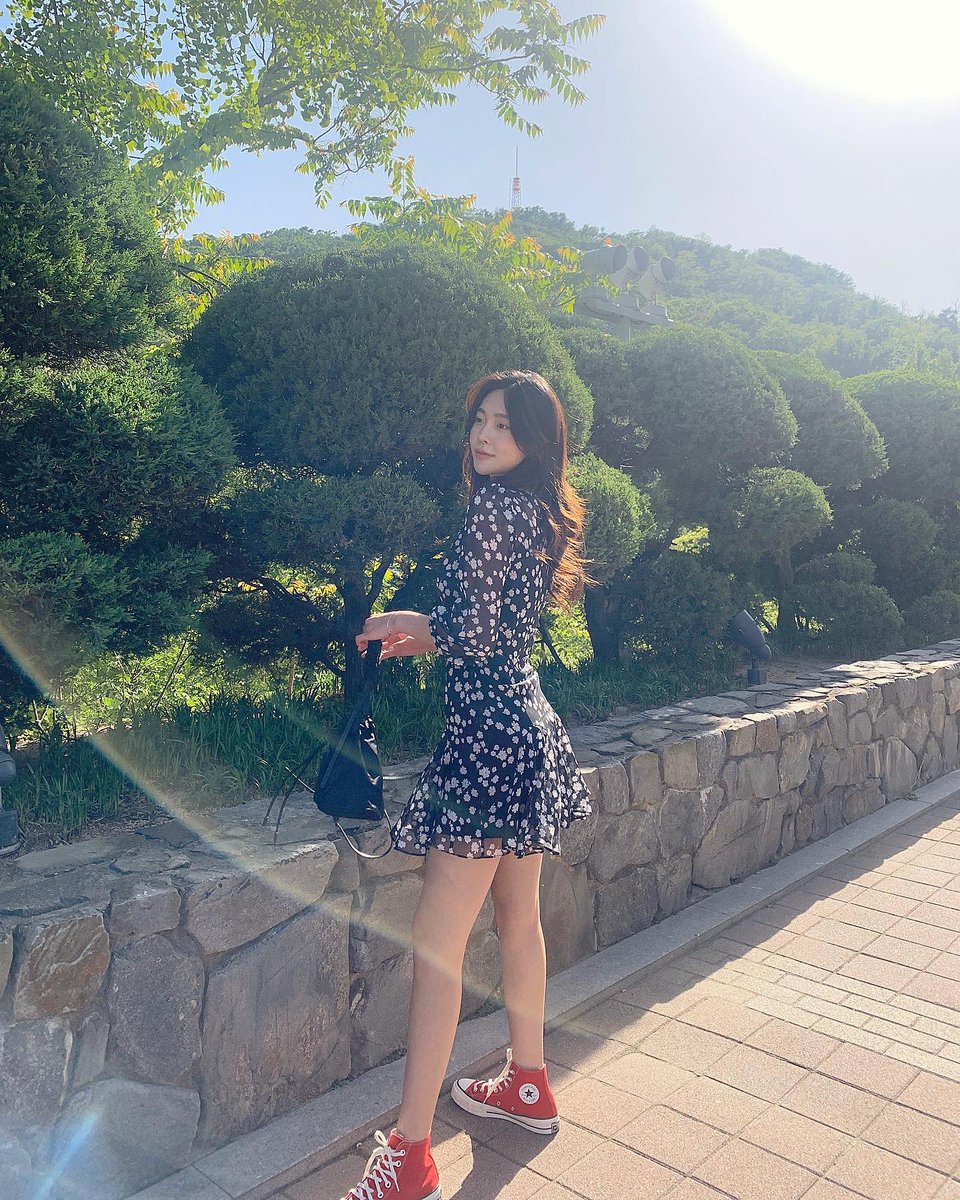 SooleLopez's tweet photo. Hey there! 🌞 Just wanted to say, you are stronger than you think and today is full of possibilities. 💖
zMuAg https://t.co/kpEAF77EuM