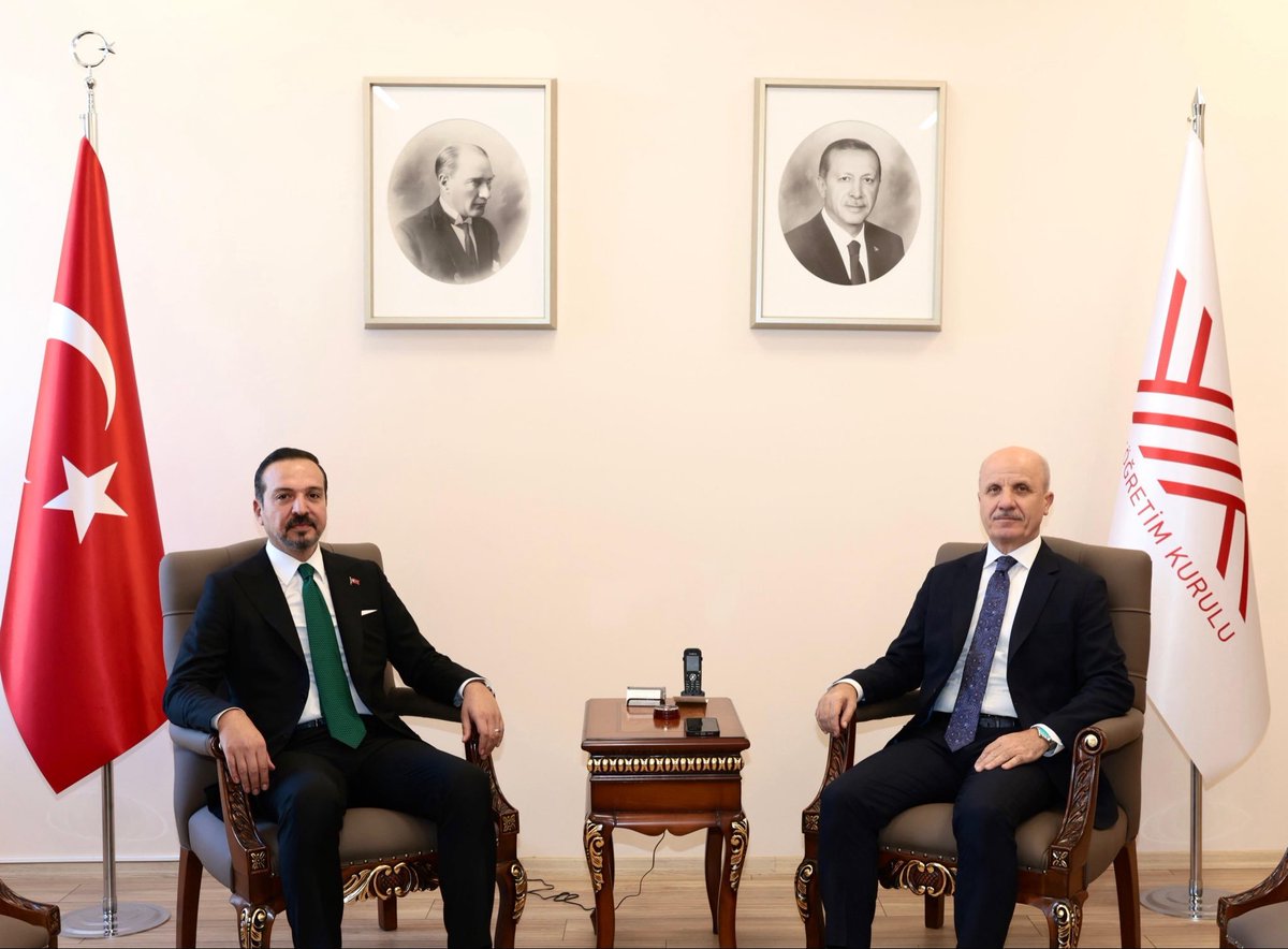 svsozgurozyurt's tweet photo. Prof. Dr. Kürşad Zorlu @zorlu77

YÖK Başkanı Prof. Dr. Erol Özvar @erolozvar 'ıziyaret etti.

Görüşmede Türk dünyasında yükseköğretim alanında yeni iş birliği imkanları değerlendirildi.

Türk dünyası için önemli adımlar geliyor. 🇹🇷🌍 https://t.co/gZEhaEimZv