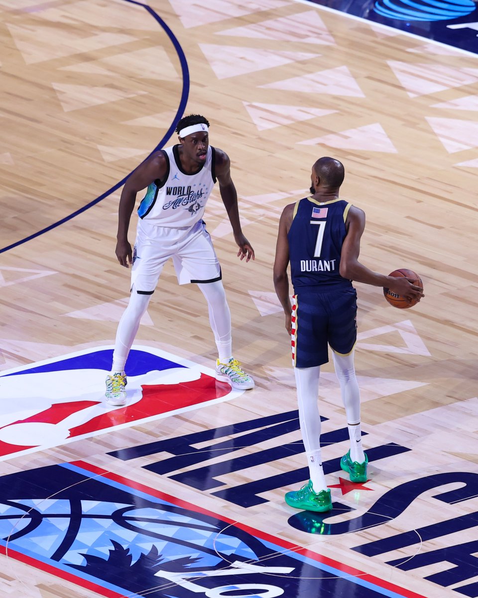 Pacers's tweet photo. ⭐⭐⭐⭐
Pascal Siakam, the four-time #NBAAllStar. https://t.co/wbNlF4Az1Q