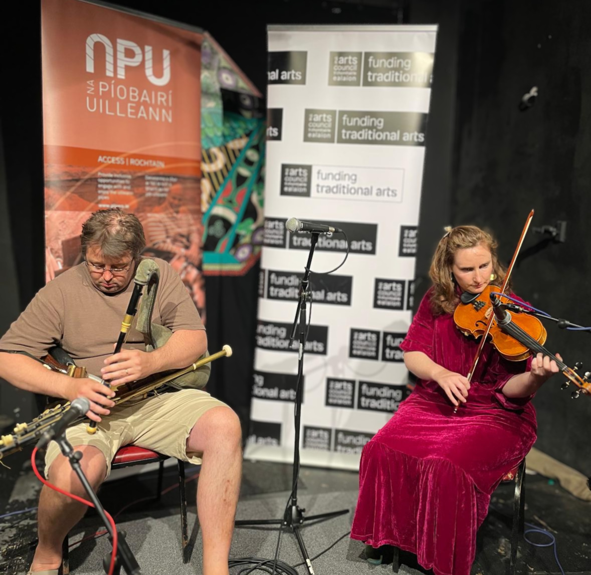 Napiobairi's tweet photo. Great #SessionwiththePipers last night - thanks to the artists, @CobblestoneDub &amp; our attendees!

Next time, Tues 6 Oct, join us for Ciarán Browne, @Sligoboxmusic, Elaine Reilly &amp; Aileen Lambert!

🎟️: https://t.co/ja65OMvvIO

#UilleannPipes #ArtsCouncilSupported https://t.co/02jOhIg0YG