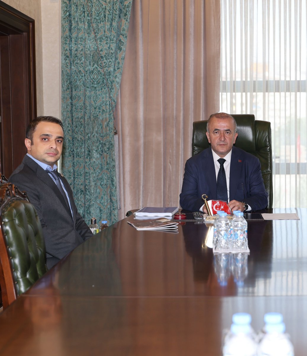 mehmetsofuoglu's tweet photo. Elazığ Valisi Sayın Numan Hatipoğlu Beyefendi ile gerçekleştirdiğimiz görüşmede, şehrimizde yürüttüğümüz insani yardım faaliyetleri ve sosyal sorumluluk çalışmalarımız hakkında istişarelerde bulunduk.

Nazik kabulleri, yakın ilgileri, destekleri ve misafirperverlikleri için Sayın Valimize teşekkür ediyor, üstün başarılarının devamını diliyoruz.

@_cevdetyilmaz
@rbklndr
@numanhatipoglu
@ValiKaradeniz
@iyilikvakfi
@gulsuncocuklard
#türkiye #istanbul #elazığ #iyilikvakfı #yardım