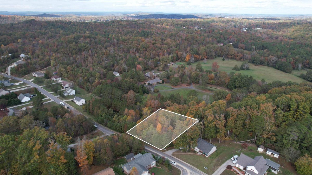 ForSaleByBonnie's tweet photo. Make this property your own! Contact me for a showing today. #RealEstate #Land
#BennettToSellIt #BuyWithBonnie #RealEstate #ForSale #BenderRealty #BeHomeWithBender

Bender Realty 423.472.2173 https://t.co/rCRb7hxZI4