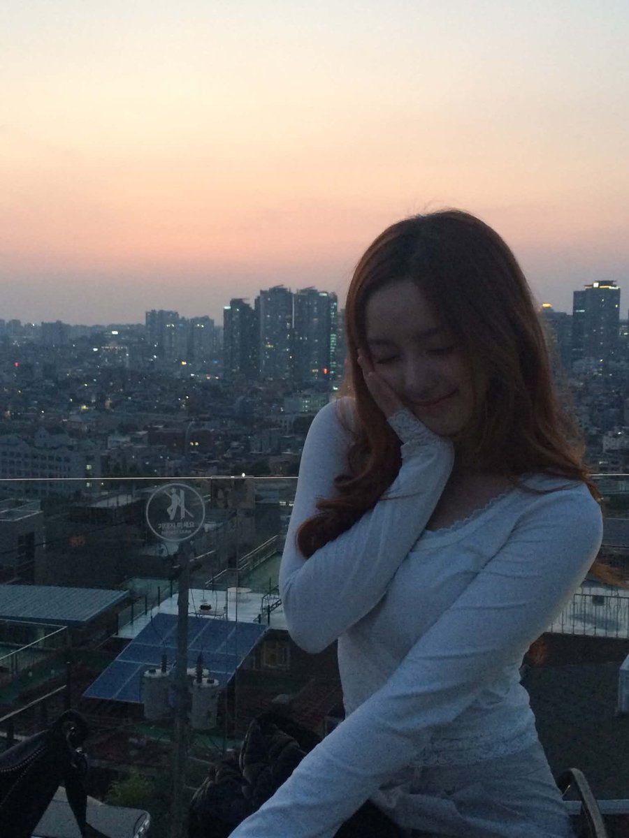 UNIS_offcl's tweet photo. 🤍✨

#UNIS #유니스
#ELISIA #엘리시아 https://t.co/Ab3wQ4fR19