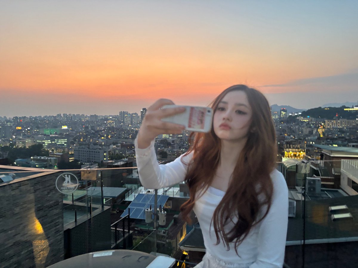 UNIS_offcl's tweet photo. 🤍✨

#UNIS #유니스
#ELISIA #엘리시아 https://t.co/Ab3wQ4fR19