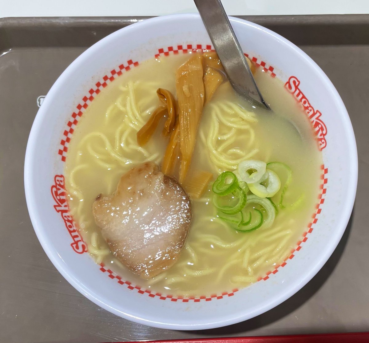 oinagoya's tweet photo. これは名古屋市民が

そろそろスガキヤに行きたくなる呪いです🍜 https://t.co/j43w4WH88Z