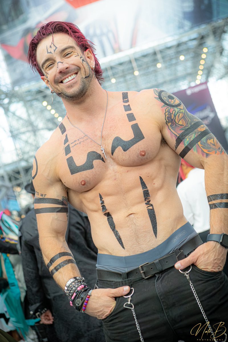 BroteroTV_'s tweet photo. More AnimeNYC pics https://t.co/HMczKz8sHo