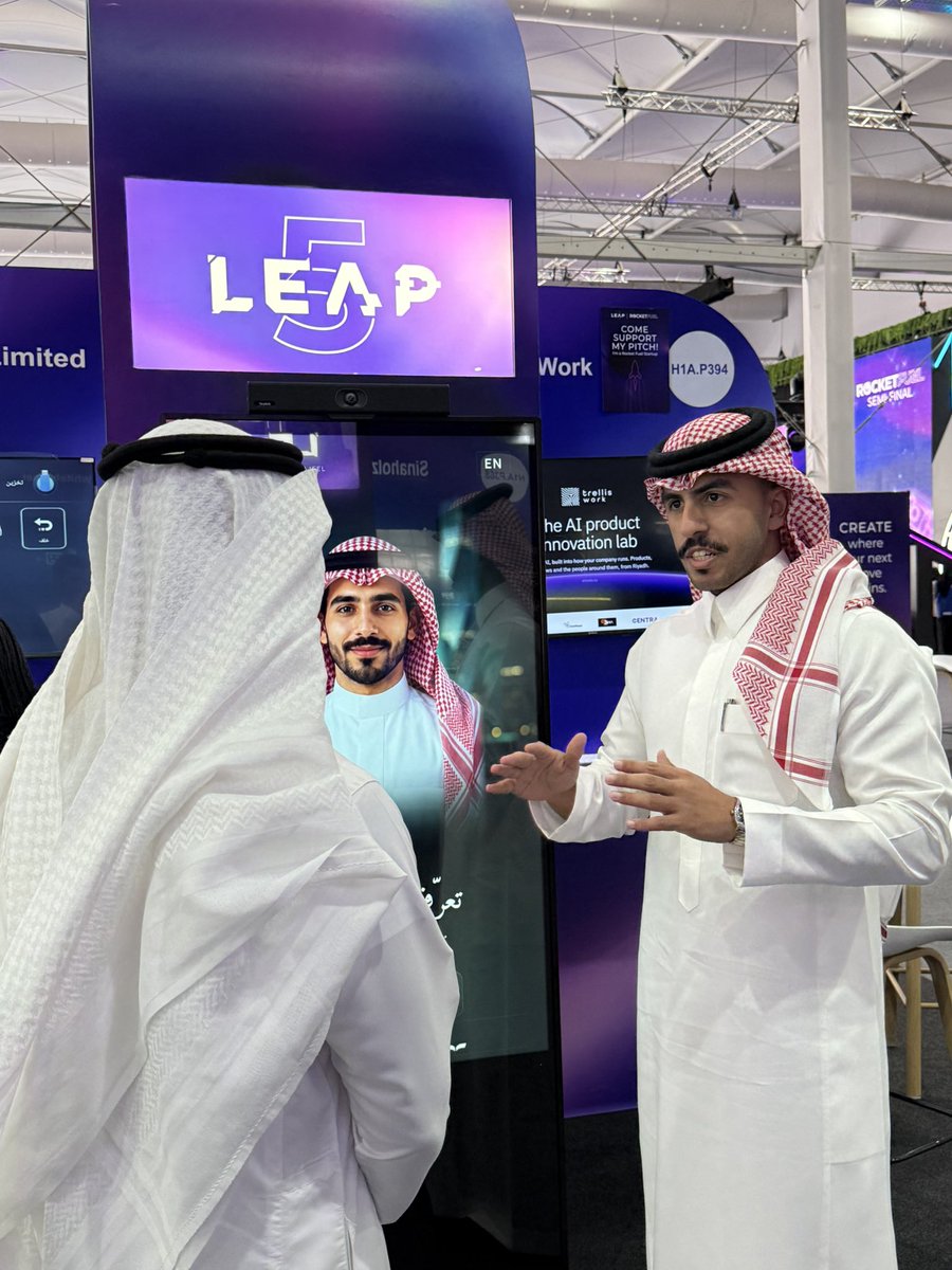Start_Saudi's tweet photo. Day 3 at LEAP — showcasing Salam and connecting with innovators.

Under the title: “Establishing a Company in Saudi Arabia from A to Z.”

With our partners 
@aitrellis and @TaajeelSa 

#leap #salam  #ai https://t.co/avXzRHI7FR
