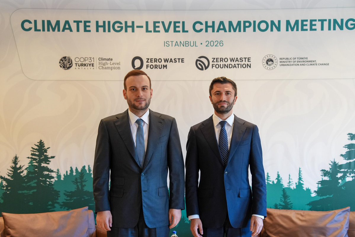 samedagirbas's tweet photo. Nizami Ganjavi Uluslararası Merkezi (NGIC) Genel Sekreteri Sayın Rza Aliyev ile verimli bir görüşme gerçekleştirdik.  

Görüşmemizde; Sıfır Atık vizyonumuz çerçevesinde uluslararası çevre diplomasisini güçlendirecek adımları ve ortak çalışma alanlarını değerlendirdik. https://t.co/2vzb4eSkO7
