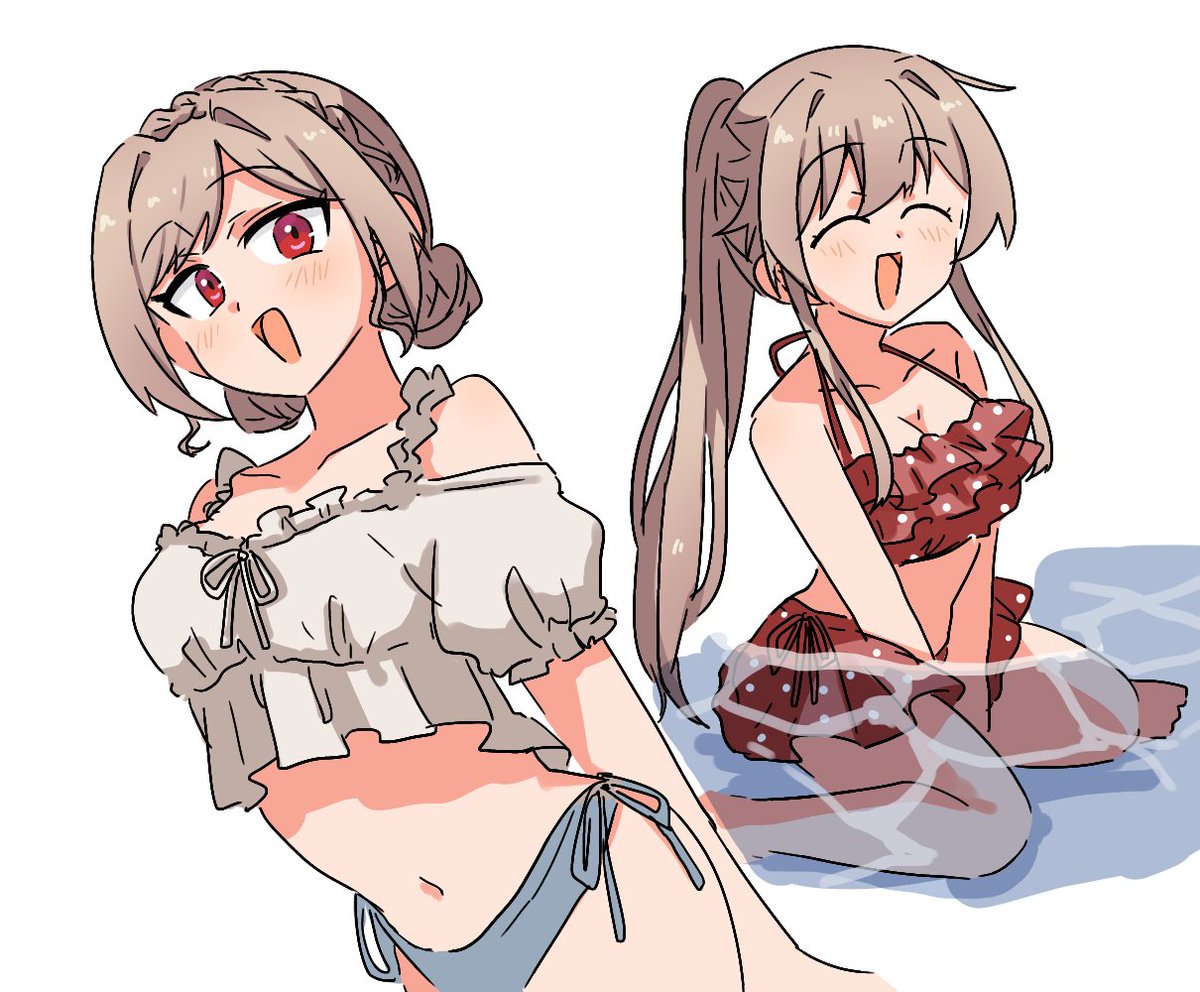 kuma__0729's tweet photo. 配信観ながら描いた水着🎠 https://t.co/93Y9D3Jvvo