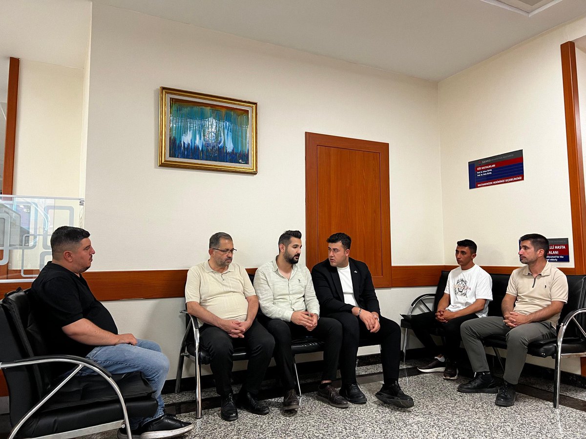 AKsehitkamil027's tweet photo. Nurdağı Gençlik Kolları Başkanımız Sayın Osman Kılınçaslan’ın rahatsızlık geçiren kıymetli babasını; İlçe Başkan Yardımcımız Sayın Metin Kurçeren ve Gençlik Kolları Başkanımız Sayın Yakup Beşe ile birlikte ziyaret ederek geçmiş olsun dileklerimizi ilettik.
Kendisine Rabbimden acil şifalar diliyoruz.
@Akparti
@abuyukgumus
@abdulhamitgul
@hakanaksu058
@iekarayel
@FatmaSahin
@fmfedaioglu
@EyupOzkececi
@AliSahin501
@deryabakbak27
@mesutbozatli
@irfancelikaslan
@BBozgeyik_27
@umutymz
@avyaseminkaraca
@bese_yakup
@AKPartiG_Antep
@AKGMTeskilat