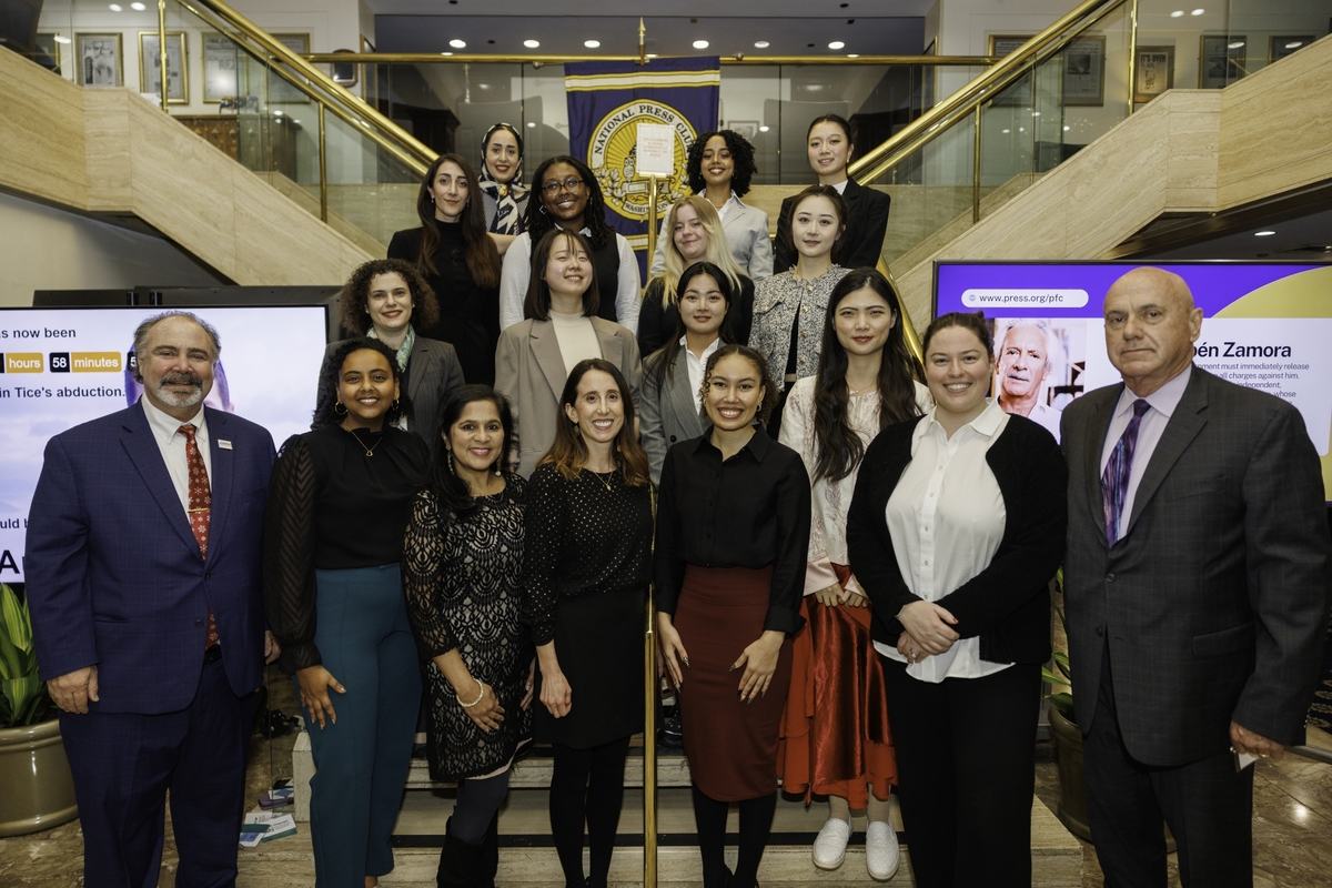 wtsdcchapter's tweet photo. 🚆 Big dreams deserve big opportunities.

A WTS-DC Scholarship is more than financial support—it's recognition of your passion, leadership, and commitment to the future of transportation.

If you know an outstanding student, encourage them to apply!

🔗 https://t.co/UbET62ptT5 https://t.co/Zv43yh52u9