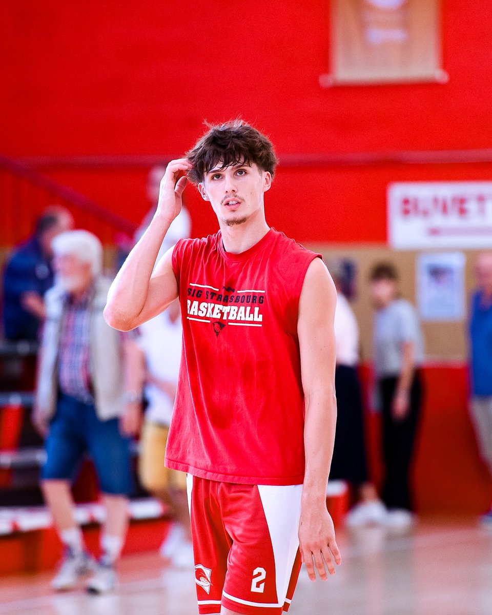 sigstrasbourg's tweet photo. Échauffement en cours ⏳ Début du match 🆚 Trèves dans 30 minutes !

📸 : Philippe Gigon 

#gosig #strasbourg https://t.co/xbLWXqNq5m